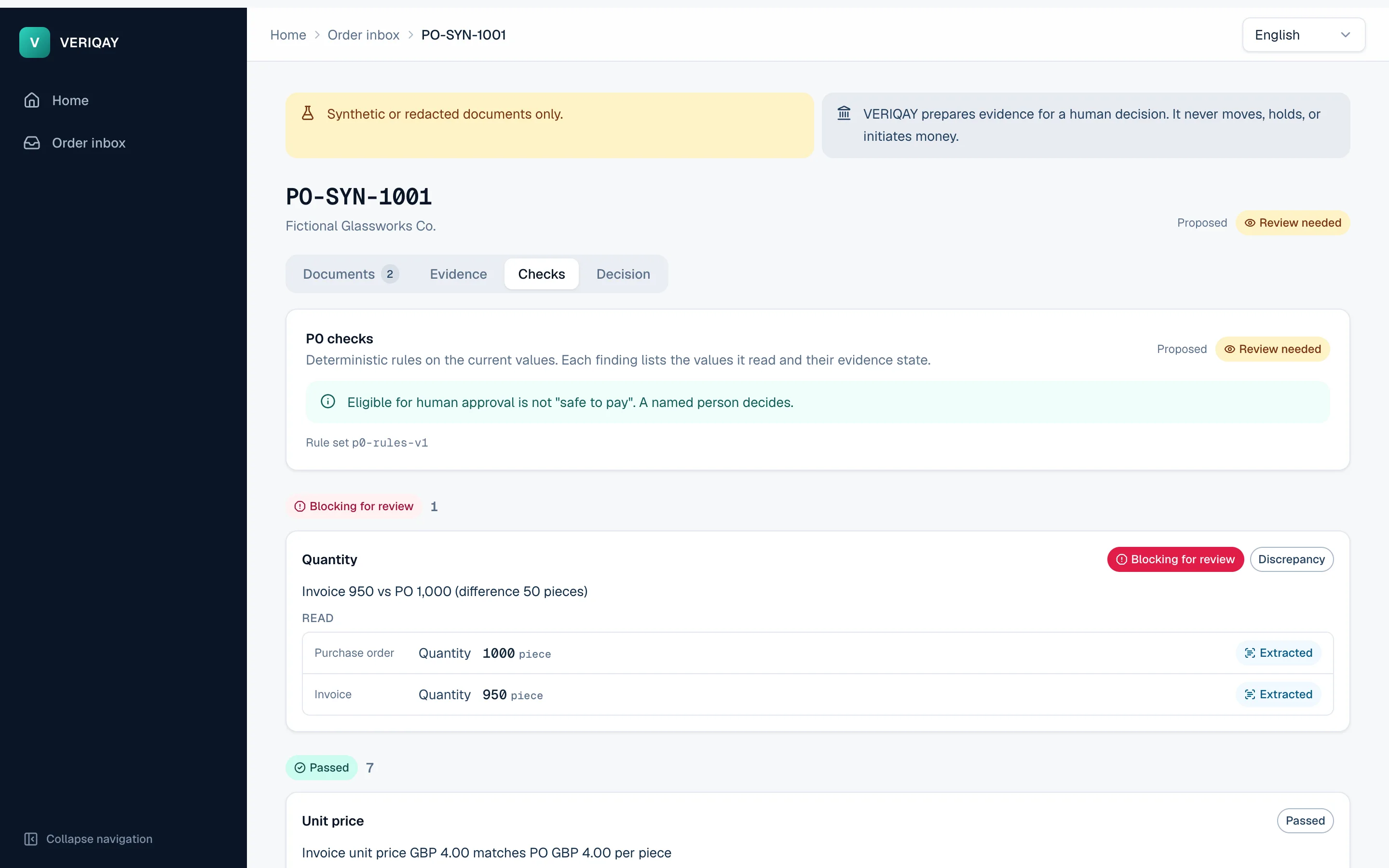 The checks panel flagging a quantity discrepancy on the sample order